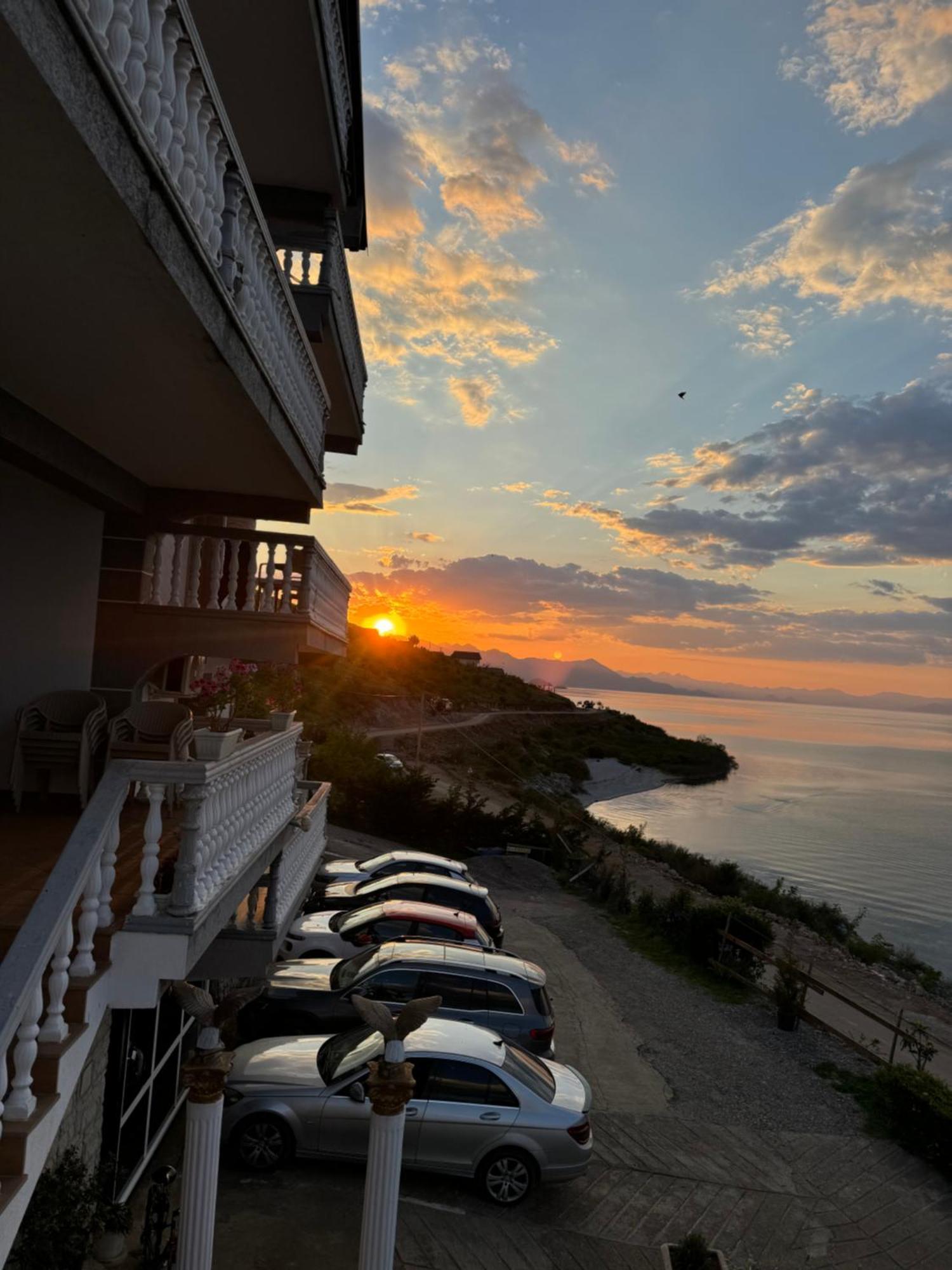 مبيت وإفطار شكودر Bella Vista المظهر الخارجي الصورة